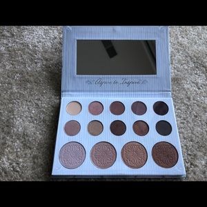 Carli Byble Eyeshadow Palette